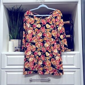 Zara mini 3/4 sleeve dress w/ roses gold pink  black background. Size XS